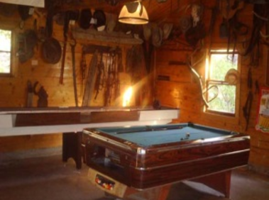 Games room at The Rimrock Ranch