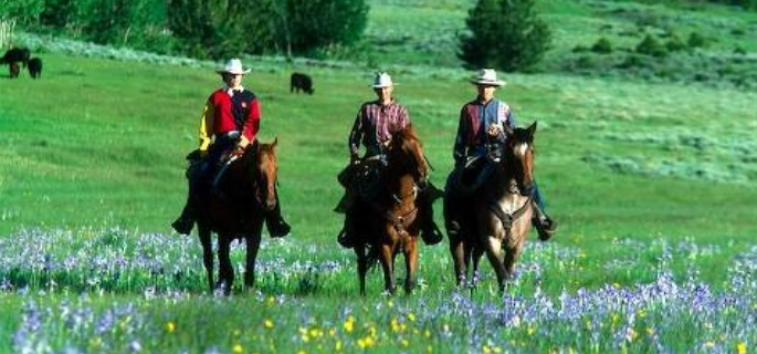 Vee Bar ranch in beautiful setting in Wyoming